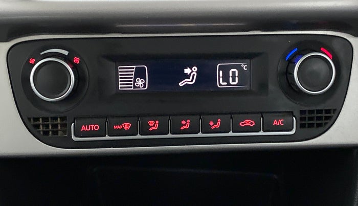 2017 Volkswagen Polo HIGHLINE1.2L PETROL, Petrol, Manual, 60,217 km, Automatic Climate Control