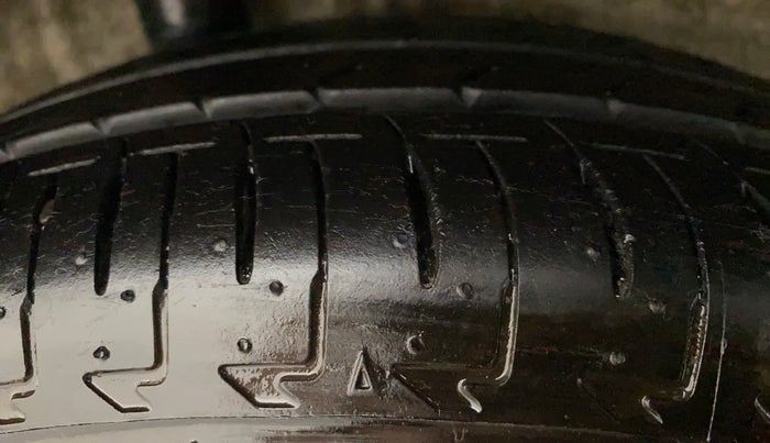 2021 Maruti IGNIS ZETA 1.2 AMT, Petrol, Automatic, 12,173 km, Right Rear Tyre Tread