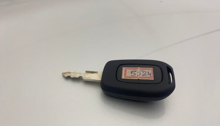 2023 Renault Kwid CLIMBER AMT 1.0, Petrol, Automatic, 22,698 km, Key Close Up