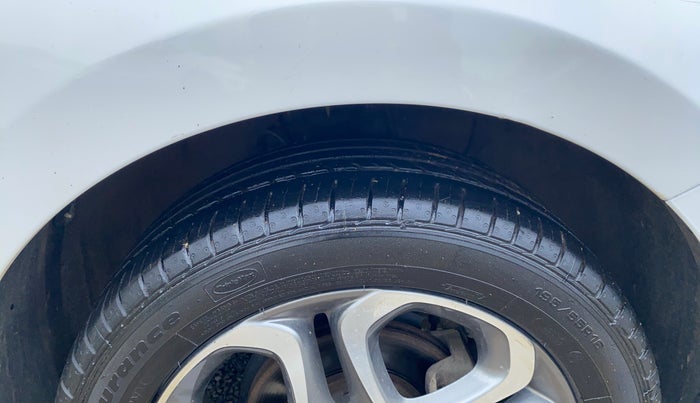 2018 Hyundai Elite i20 ASTA 1.2 (O), Petrol, Manual, 55,809 km, Right Front Tyre Tread