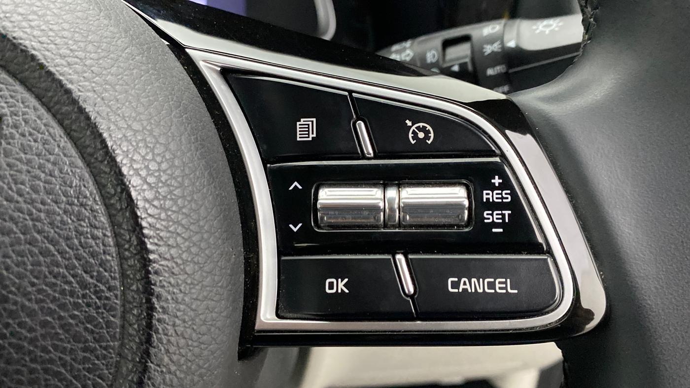 2020 KIA SONET HTX 1.0 IMT, Petrol, Manual, 10,339 km, Adaptive Cruise Control