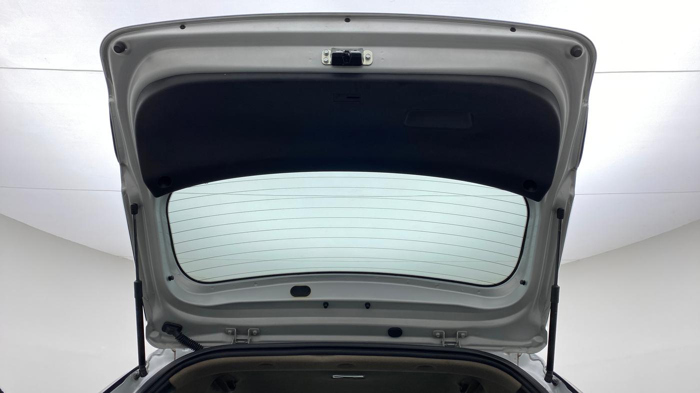 2019 Hyundai Elite i20 SPORTZ PLUS 1.2, Petrol, Manual, 30,683 km, Boot Door Open