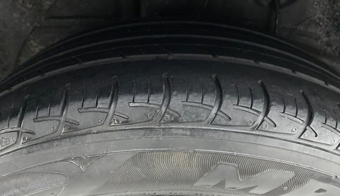 2019 Hyundai Elite i20 SPORTZ PLUS 1.2, Petrol, Manual, 30,683 km, Right Rear Tyre Tread