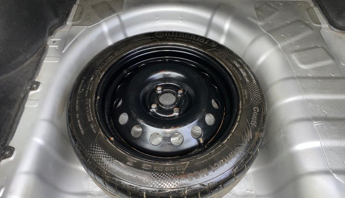 2014 Hyundai Verna FLUIDIC 1.4 CRDI CX, Diesel, Manual, 1,08,392 km, Spare Tyre