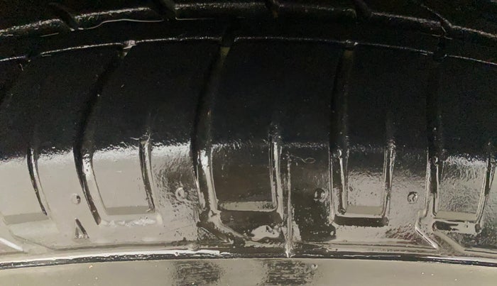 2016 Hyundai Creta SX PLUS AT 1.6 PETROL, Petrol, Automatic, 75,126 km, Right Front Tyre Tread