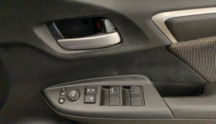 2018 Honda WR-V 1.2L I-VTEC VX MT, Petrol, Manual, 65,875 km, Driver Side Door Panels Control