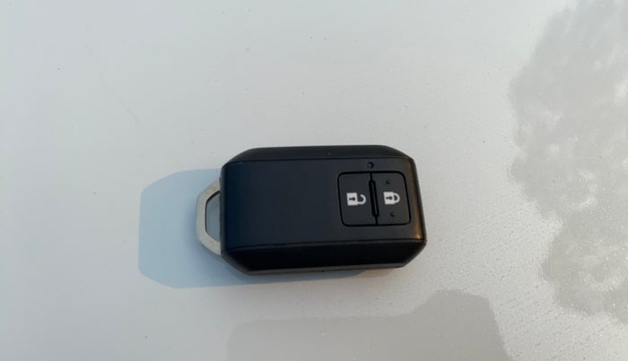 2020 Maruti XL6 ZETA MT, Petrol, Manual, 76,860 km, Key Close Up