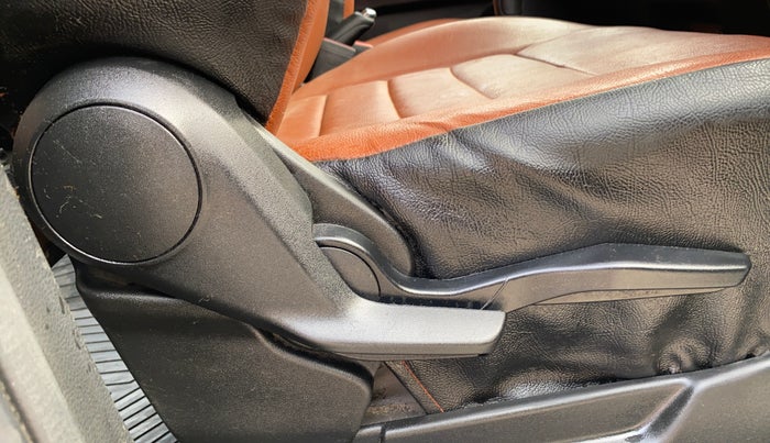 2020 Maruti XL6 ZETA MT, Petrol, Manual, 76,860 km, Driver Side Adjustment Panel