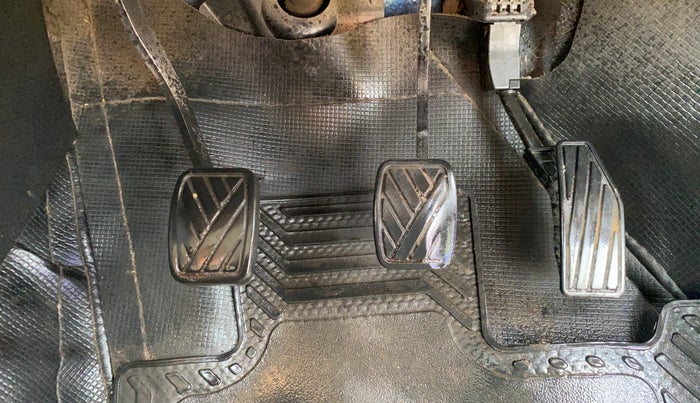 2020 Maruti XL6 ZETA MT, Petrol, Manual, 76,860 km, Pedals