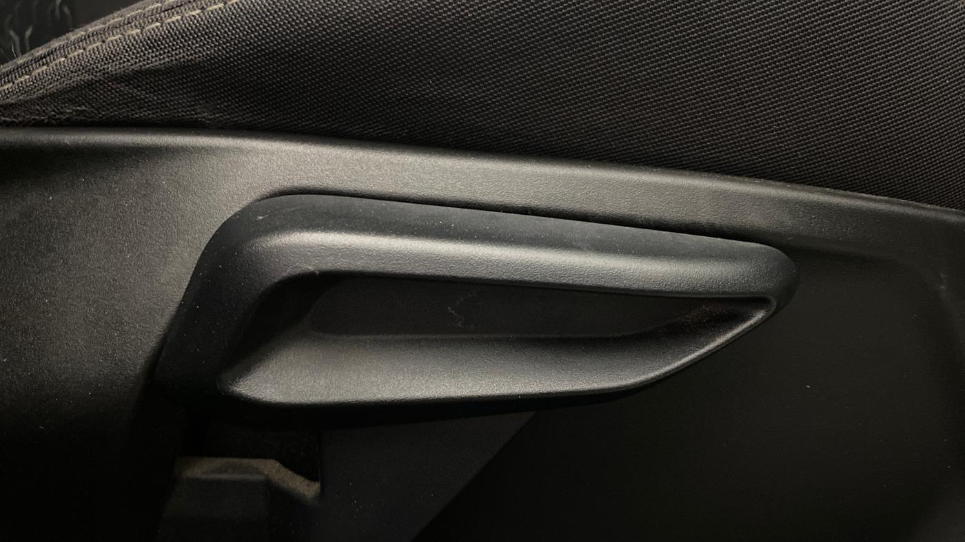 2021 Tata Tiago XZA PLUS PETROL, Petrol, Automatic, 1,02,224 km, Driver Side Adjustment Panel