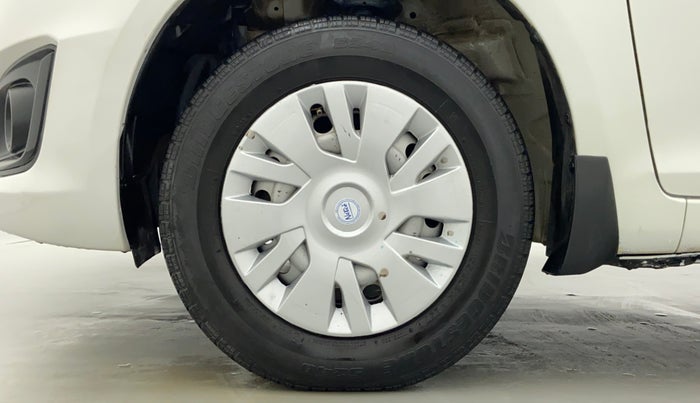2016 Maruti Swift LXI OPT, Petrol, Manual, 59,743 km, Left Front Wheel
