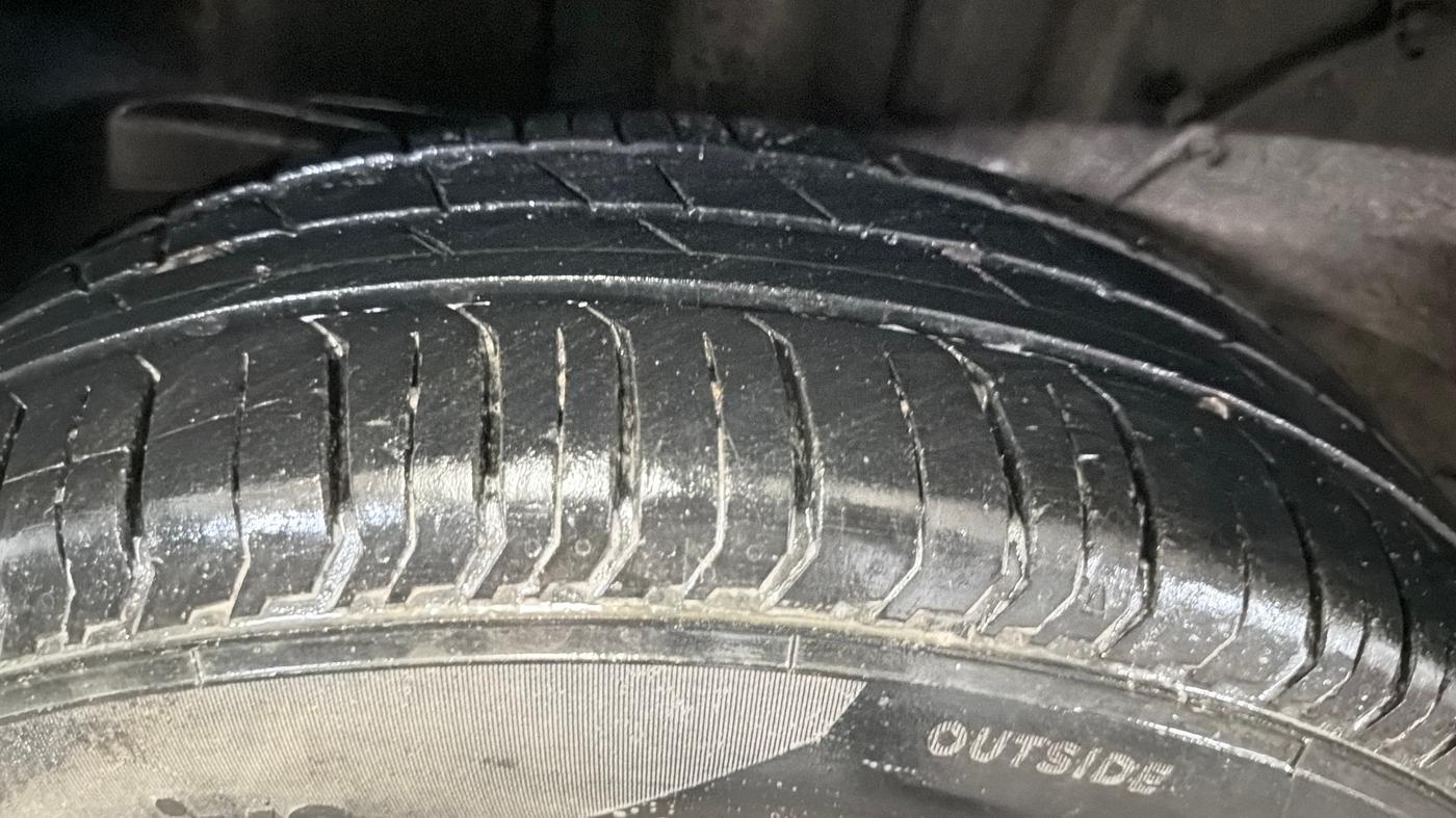 2024 Tata PUNCH PURE MT, Petrol, Manual, 20,409 km, Right Rear Tyre Tread