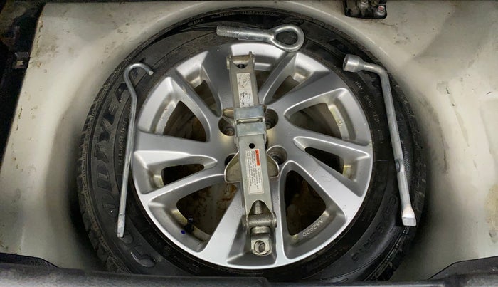 2012 Maruti Swift ZXI, Petrol, Manual, 70,223 km, Spare Tyre