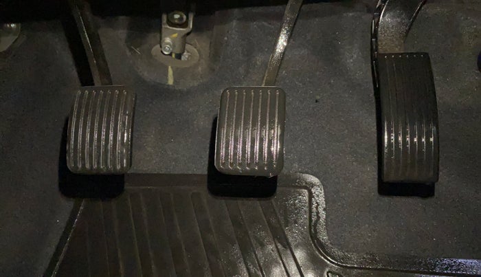 2020 Hyundai NEW SANTRO SPORTZ MT, Petrol, Manual, 15,301 km, Pedals