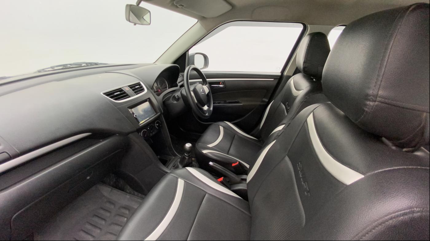 2014 Maruti Swift VXI, Petrol, Manual, 53,175 km, Right Side Front Door Cabin