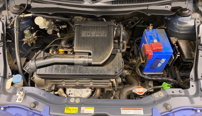 2014 Maruti Swift VXI, Petrol, Manual, 53,175 km, Open Bonet