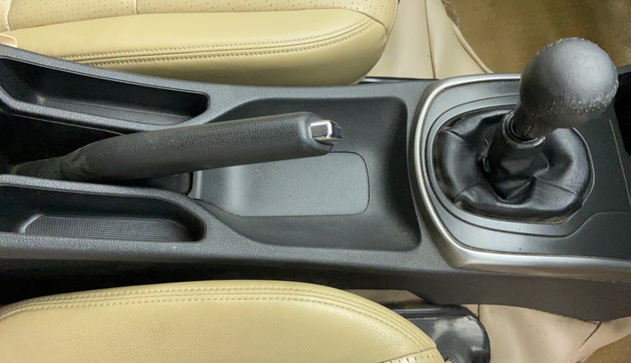 2015 Honda City VX MT PETROL, Petrol, Manual, 89,063 km, Gear Lever