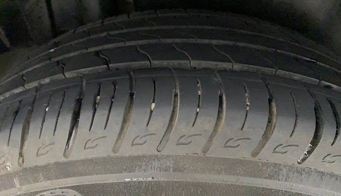 2022 Toyota URBAN CRUISER HIGH GRADE MT, Petrol, Manual, 20,910 km, Right Rear Tyre Tread