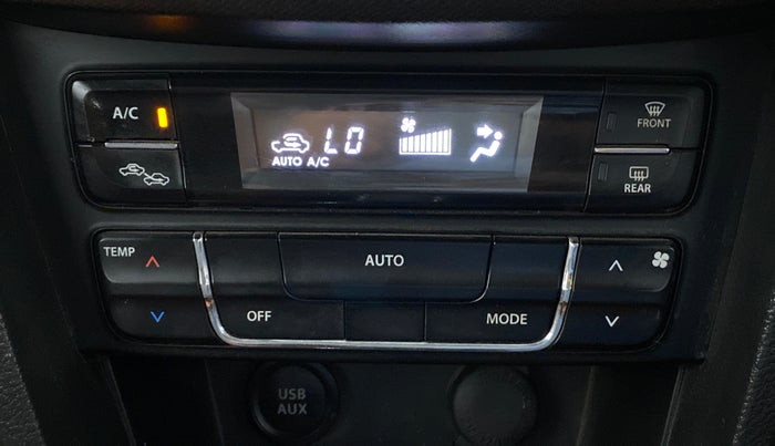 2018 Maruti Vitara Brezza ZDI+ DUAL TONE AMT, Diesel, Automatic, 33,570 km, Automatic Climate Control
