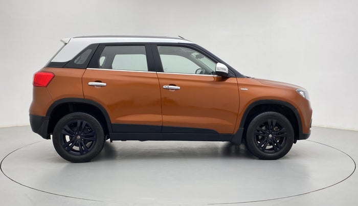 2018 Maruti Vitara Brezza ZDI+ DUAL TONE AMT, Diesel, Automatic, 33,570 km, Right Side