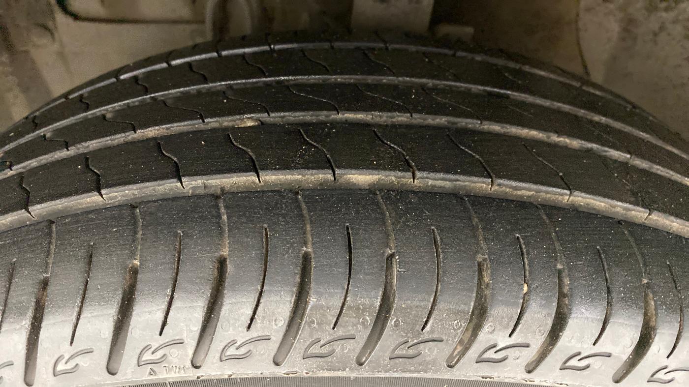 2021 Maruti Vitara Brezza VXI, Petrol, Manual, 28,660 km, Left Front Tyre Tread