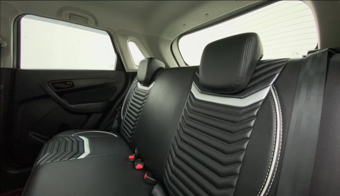 2021 Maruti Vitara Brezza VXI, Petrol, Manual, 28,660 km, Right Side Rear Door Cabin