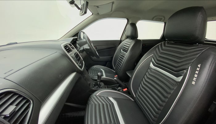 2021 Maruti Vitara Brezza VXI, Petrol, Manual, 28,660 km, Right Side Front Door Cabin