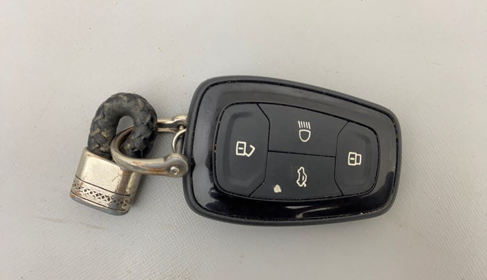 2022 Tata TIGOR XZ CNG, CNG, Manual, 78,806 km, Key Close Up