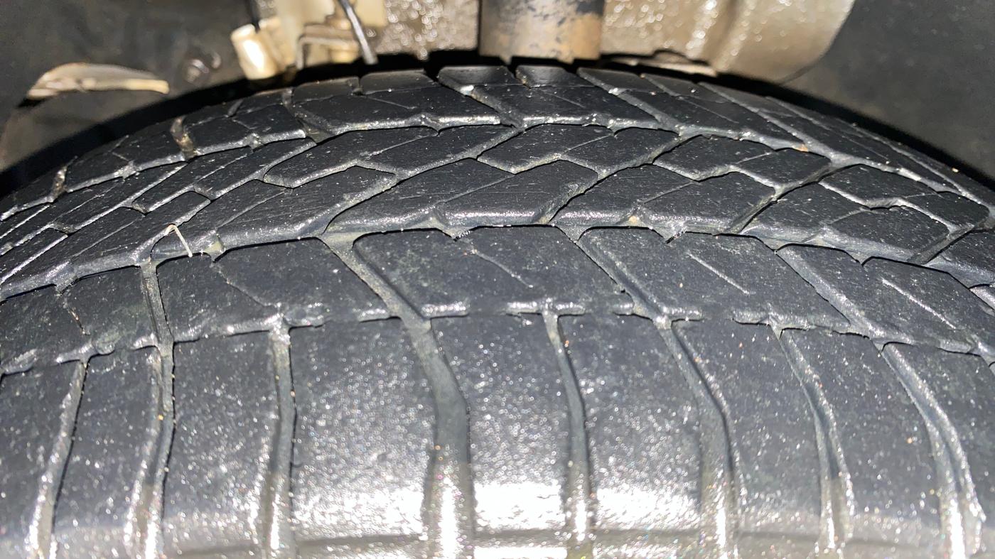 2022 Tata TIGOR XZ CNG, CNG, Manual, 78,806 km, Left Front Tyre Tread
