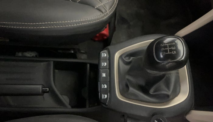 2019 Hyundai NEW SANTRO SPORTZ CNG, CNG, Manual, 85,842 km, Gear Lever
