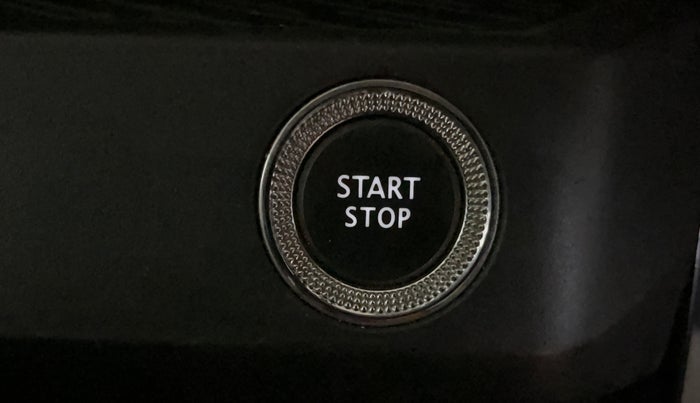 2022 Renault Kiger RXZ MT, Petrol, Manual, 33,351 km, Keyless Start/ Stop Button