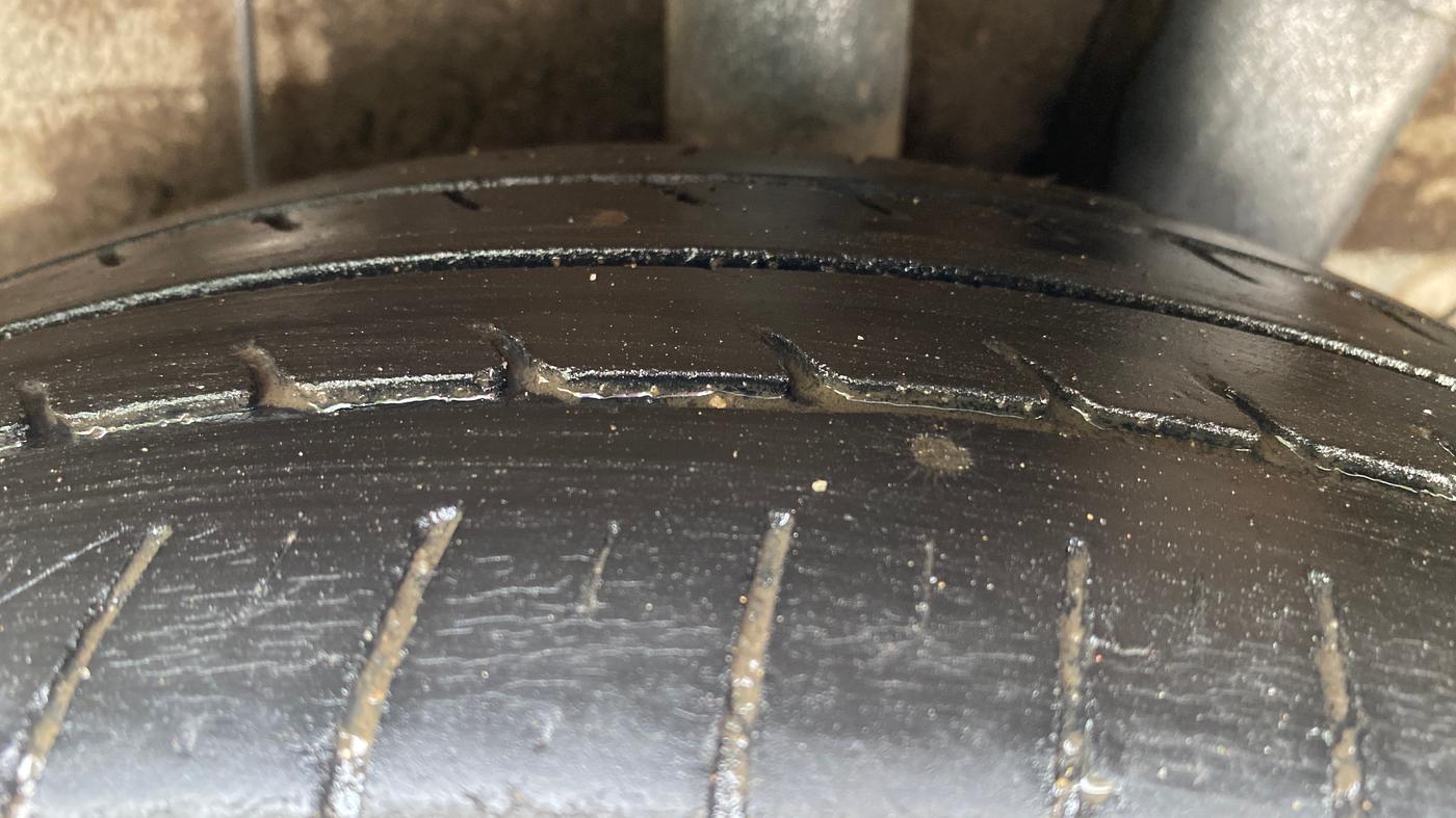 2015 Hyundai Xcent S 1.2, Petrol, Manual, 98,564 km, Left Rear Tyre Tread