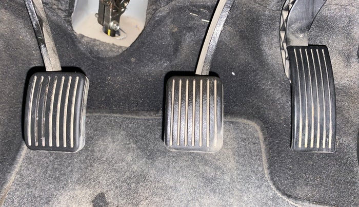 2017 Hyundai Xcent SX 1.2, Petrol, Manual, 22,338 km, Pedals