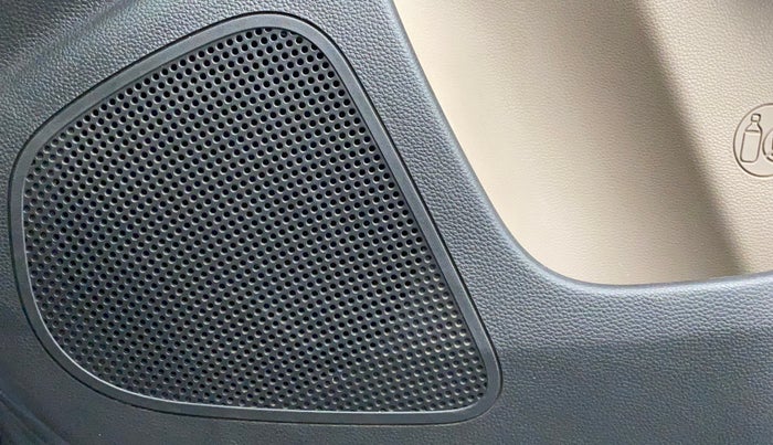 2017 Hyundai Xcent SX 1.2, Petrol, Manual, 22,338 km, Speaker