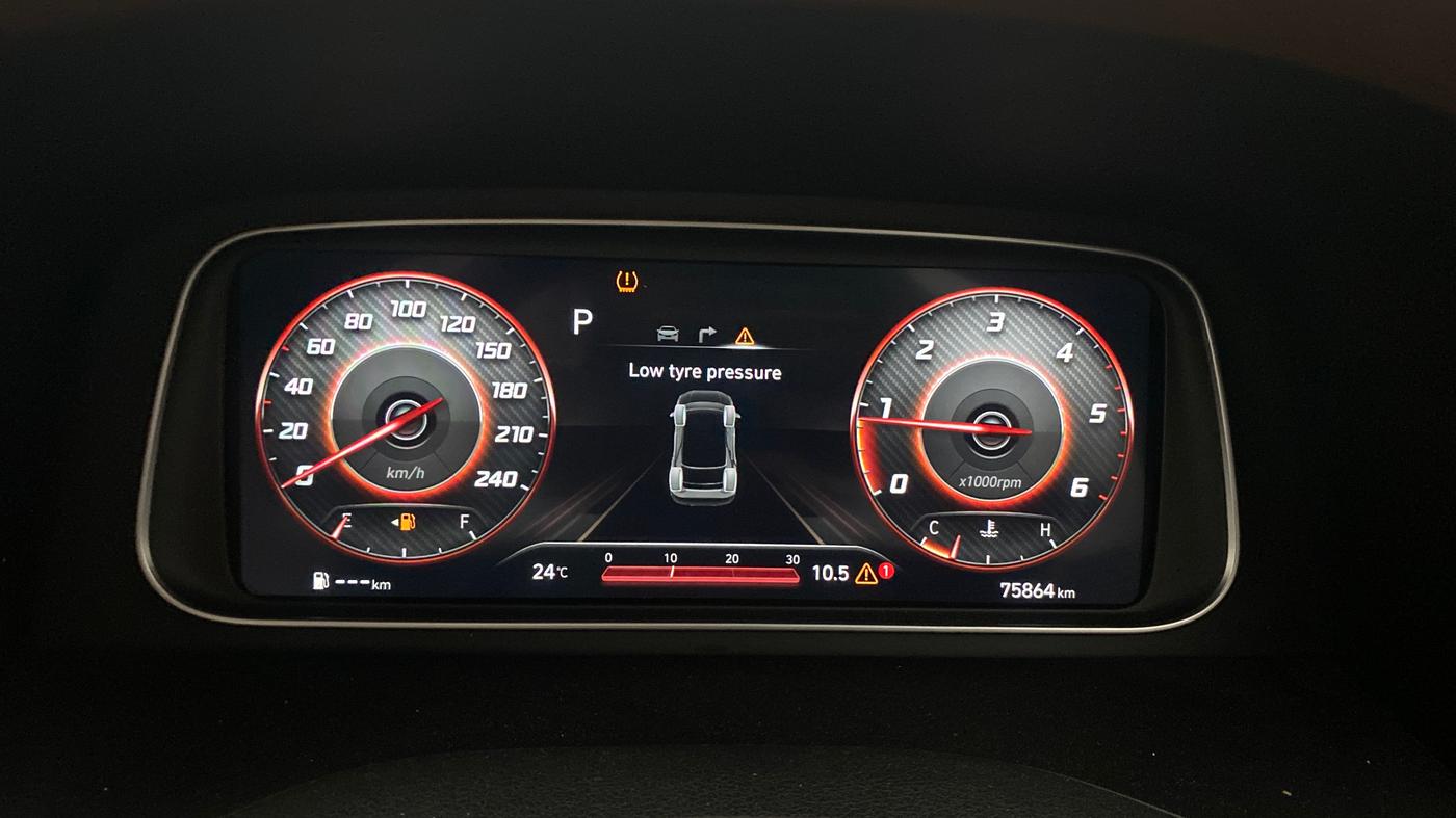 2022 Hyundai ALCAZAR PLATINUM(O) 7STR 1.5 AT, Diesel, Automatic, 75,833 km, Odometer Image