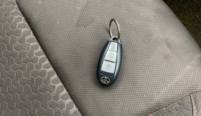 2020 Toyota URBAN CRUISER HIGH GRADE MT, Petrol, Manual, 95,338 km, Key Close Up