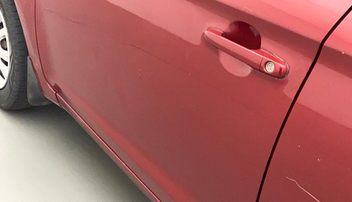 2011 Hyundai i20 MAGNA (O) 1.2, Petrol, Manual, 42,009 km, Front passenger door - Slightly dented