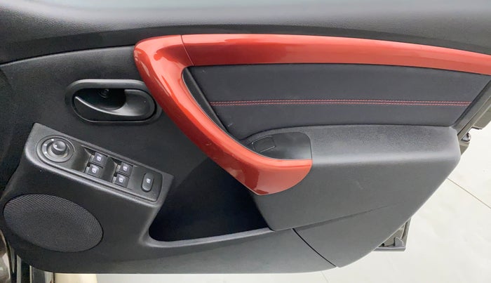 2018 Renault Duster RXS CVT 106 PS, Petrol, Automatic, 11,808 km, Driver Side Door Panels Control