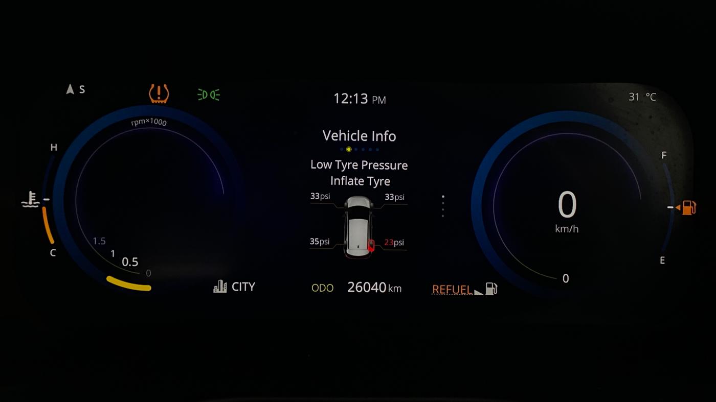 2023 Tata NEXON FEARLESS PURPLE + SUNROOF DUAL TONE 1.2 PETROL, Petrol, Manual, 26,036 km, Odometer Image
