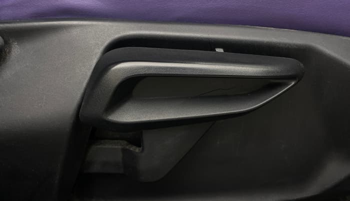 2023 Tata NEXON FEARLESS PURPLE + SUNROOF DUAL TONE 1.2 PETROL, Petrol, Manual, 26,036 km, Driver Side Adjustment Panel