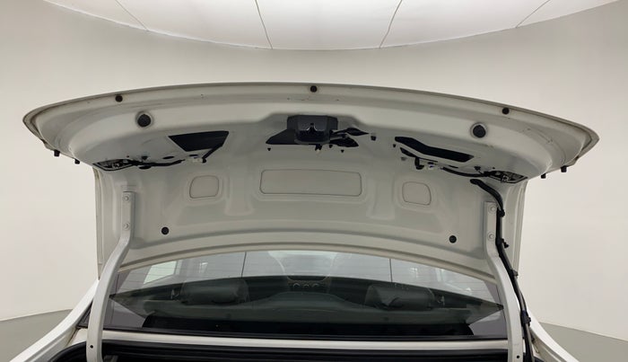 2018 Hyundai Xcent SX 1.2, Petrol, Manual, 72,642 km, Boot Door Open