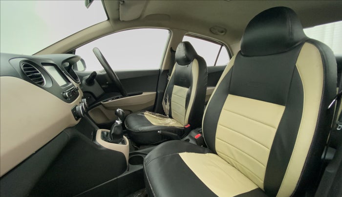 2018 Hyundai Xcent SX 1.2, Petrol, Manual, 72,642 km, Right Side Front Door Cabin