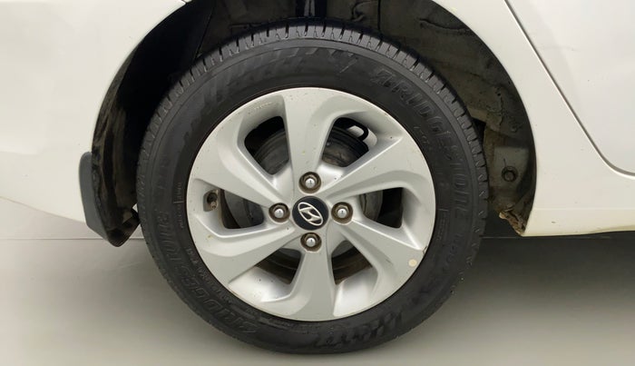 2018 Hyundai Xcent SX 1.2, Petrol, Manual, 72,642 km, Right Rear Wheel