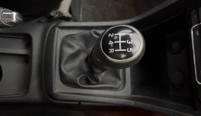 2022 Maruti Vitara Brezza ZXI, Petrol, Manual, 35,076 km, Gear Lever