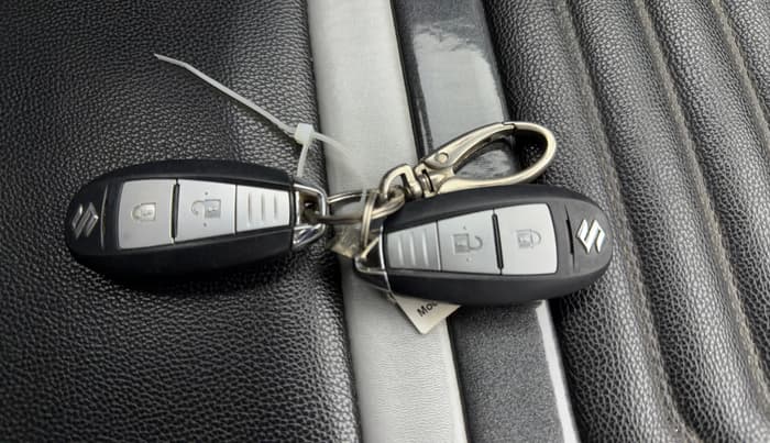 2022 Maruti Vitara Brezza ZXI, Petrol, Manual, 35,076 km, Key Close Up