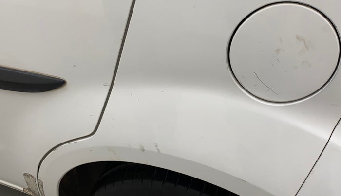 2015 Maruti Ritz VXI, Petrol, Manual, 95,434 km, Left quarter panel - Minor scratches