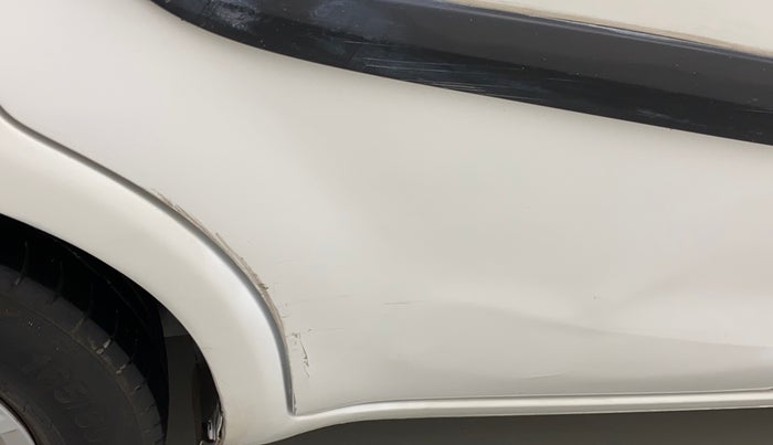2015 Maruti Ritz VXI, Petrol, Manual, 95,434 km, Right rear door - Slightly dented