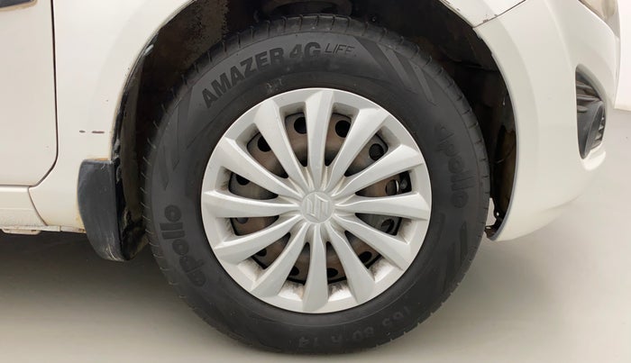 2015 Maruti Ritz VXI, Petrol, Manual, 95,434 km, Right Front Wheel