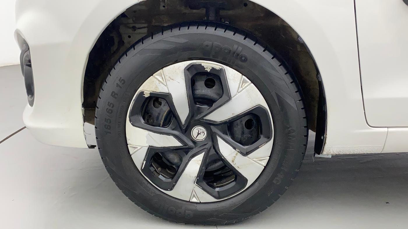 2018 Maruti Ertiga VDI SHVS, Diesel, Manual, 1,10,408 km, Left Front Wheel
