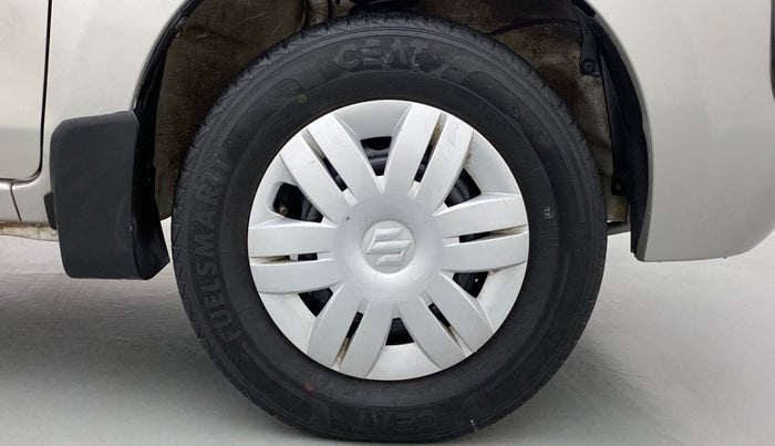 2019 Maruti Alto VXI, Petrol, Manual, 41,402 km, Right Front Wheel